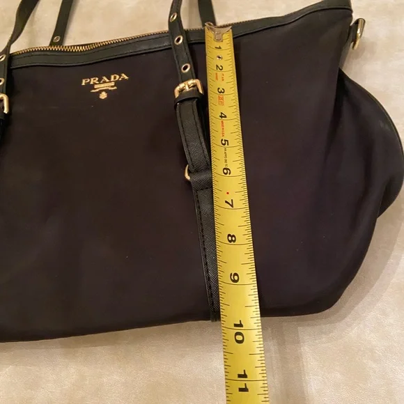 Black Nylon Tote Bag - Picture 3 of 10